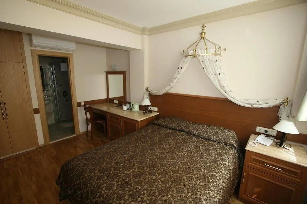Grand Peninsula Hotel Istambul 2*,  Turquia